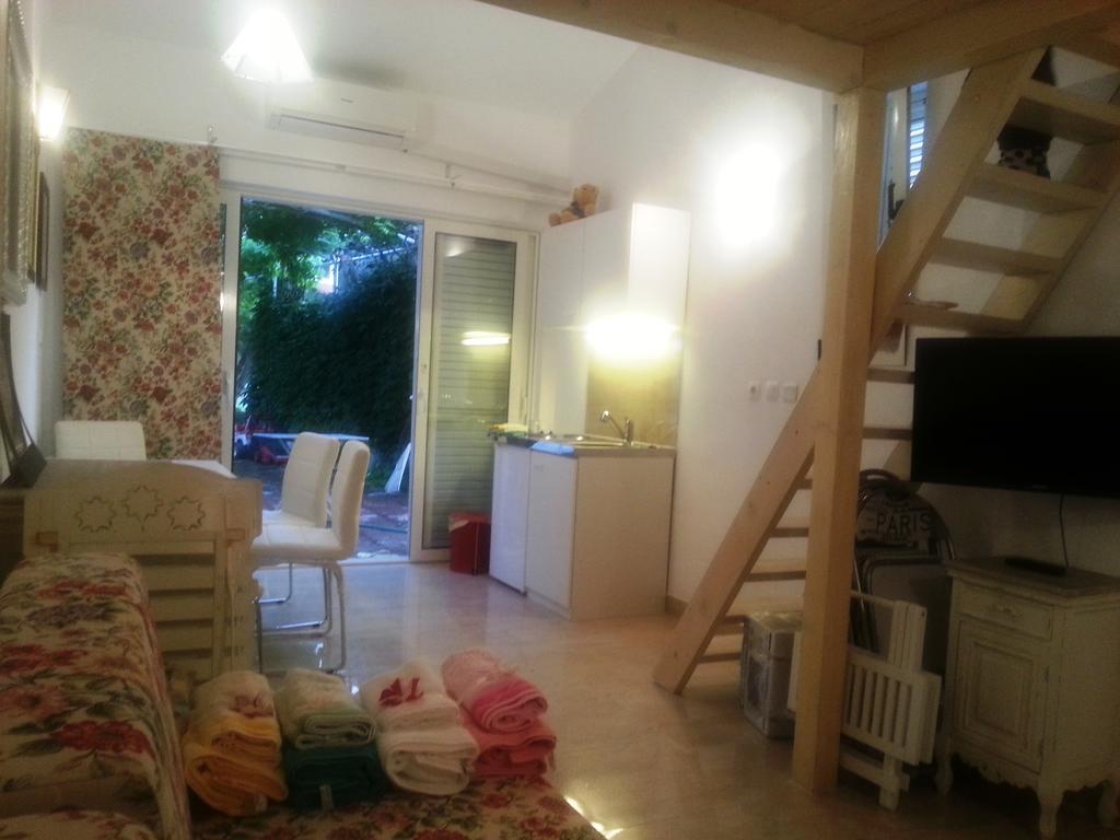 Apartments Little Castle Vodice Zimmer foto